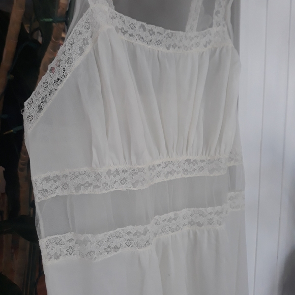 1940's rhythm lingerie nylon night gown - Picture 3 of 9